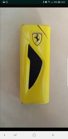 Mechero ferrari